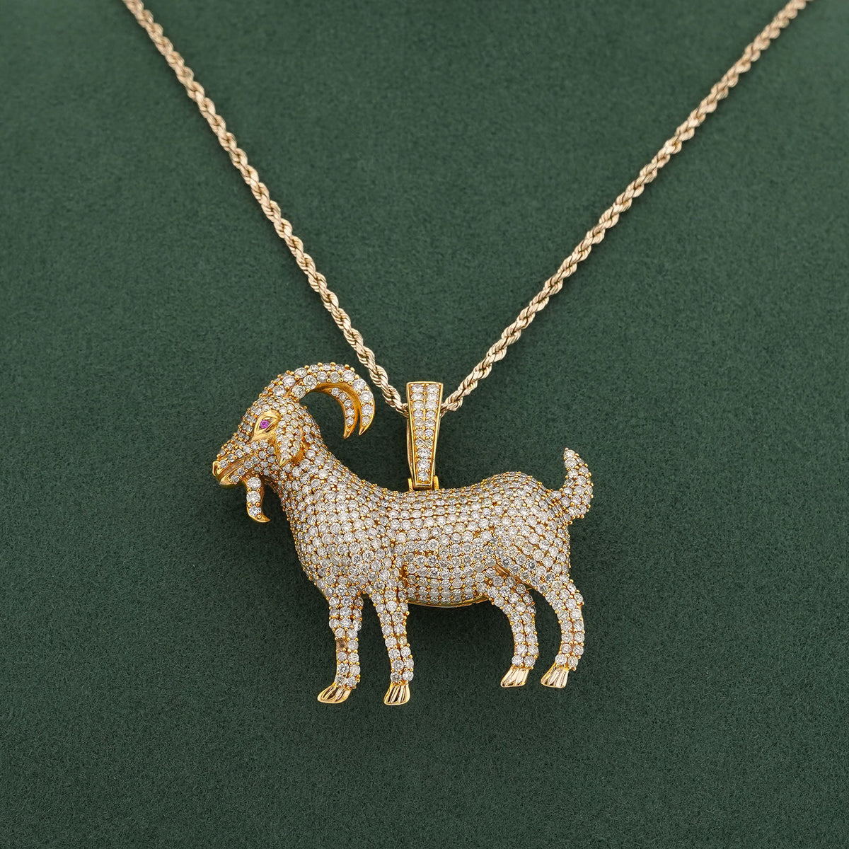 10K Yellow Gold GOAT 5.85CT Natural Diamond Charm 5.85CT Pendant — view 4