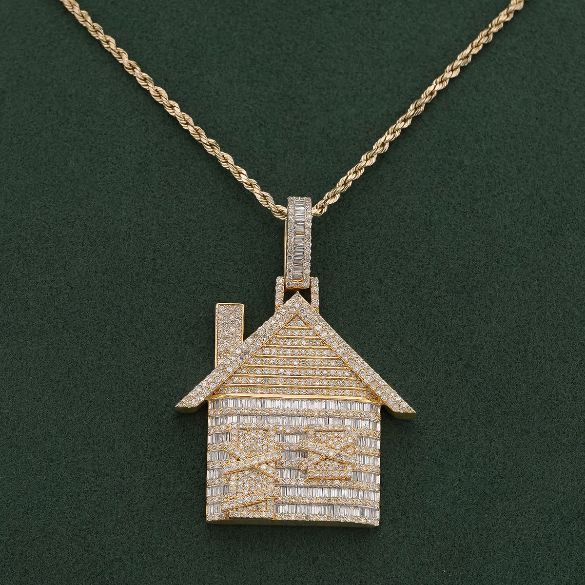 10K Yellow Gold Trap House Round/Baguette 9CT Natural Diamond Charm Pendant — view 5