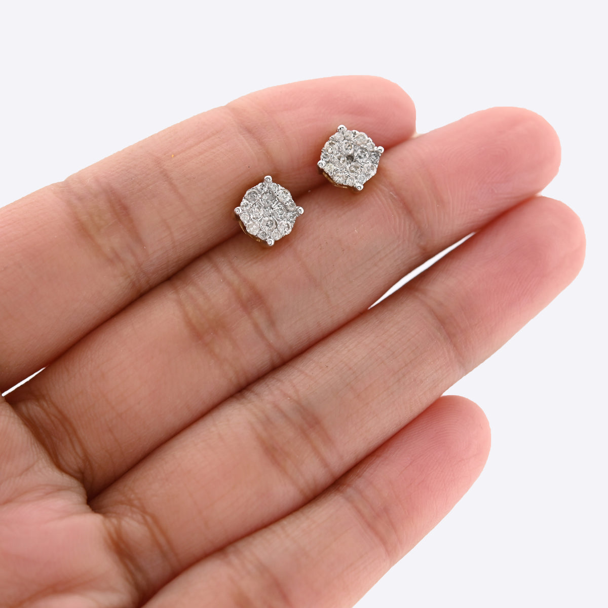 10K Yellow Gold 0.53CT Natural Diamond Flower Cluster Men Earrings Women Studs — view 5