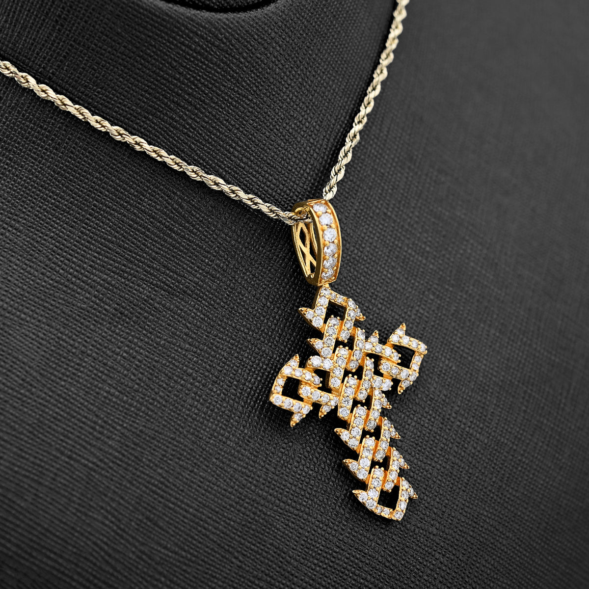 10K Yellow Gold Cuban Link Religious Cross 2.5Ct Natural Diamond Men Charm 2.25" Pendant — view 4