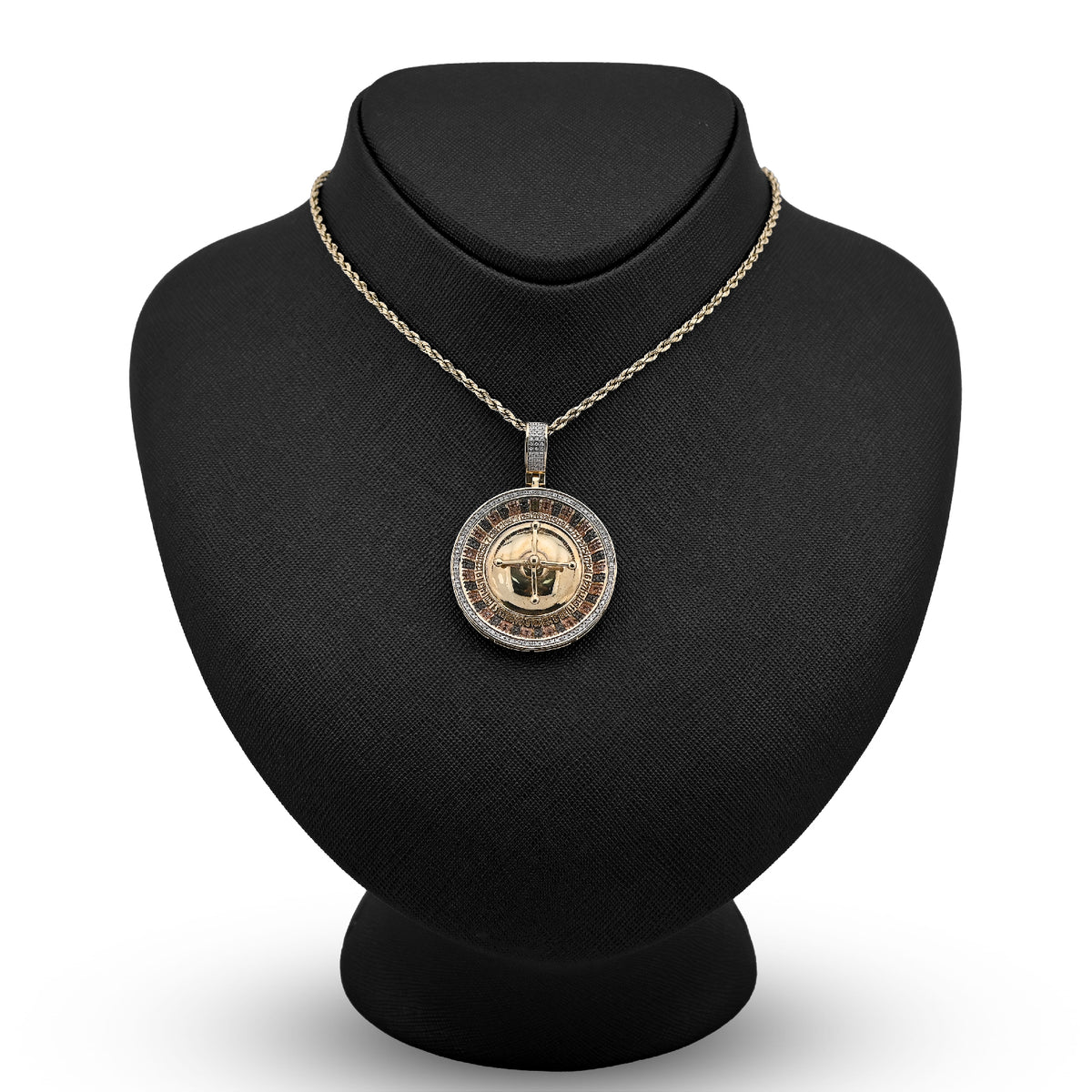 10K Yellow Gold Roulette Casino 0.55Ct Natural Diamond Pendant Men Custom Charm — view 3