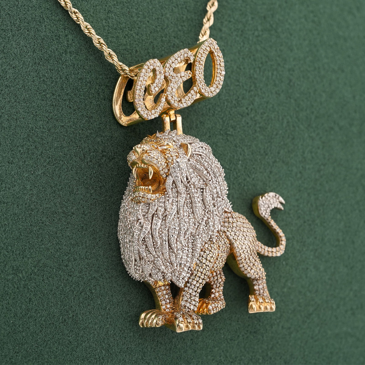 10K Yellow Gold CEO Lion Animal Charm 7.5CT Natural Diamond Men Women Charm — view 2